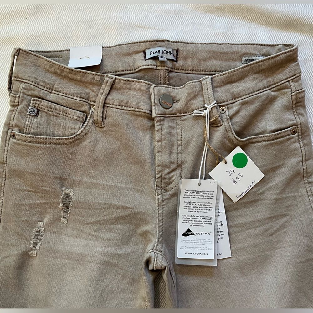 Dear John skinny stretch denim distressed jeans, NWT size 26, tan beige‎ color.